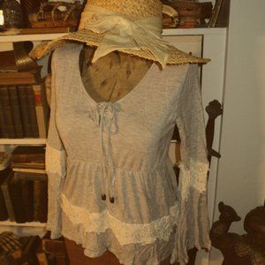 🌼Lacey Cottage Core Long Sleeve Top🌼